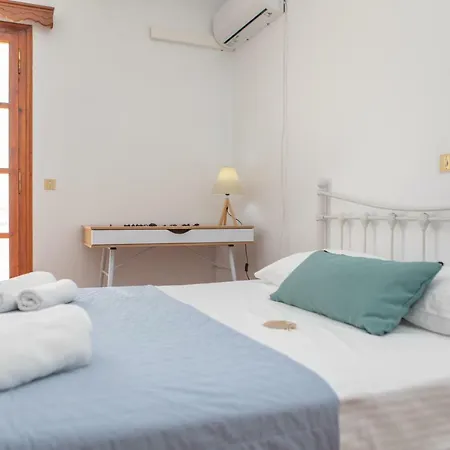 Apartment Summer Blue Naxos City